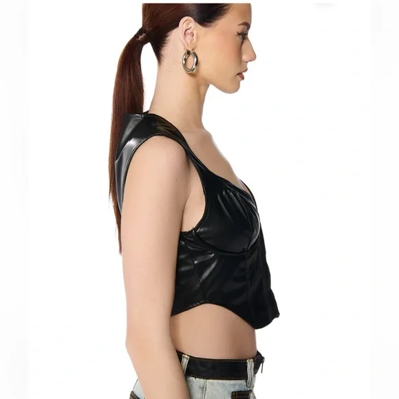 AKIRA Black AYLA Faux Leather Corset Crop Top size Medium moto biker-core goth - Picture 3 of 16